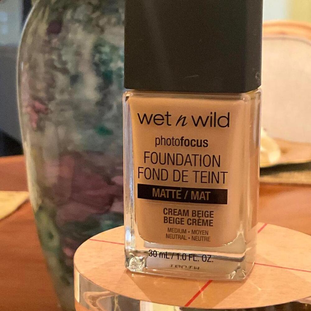 Wet N Wild Photo Focus Matte Foundation